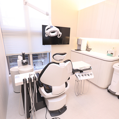みかづき歯科クリニックー診察室