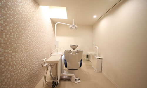 清水歯科クリニック診察室3
