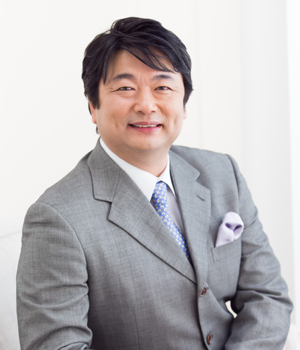 東京銀座シンタニ歯科口腔外科-新谷 悟先生