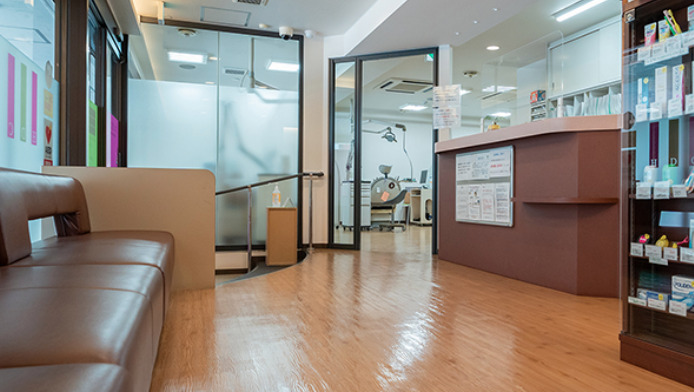 はしもと歯科-待合室