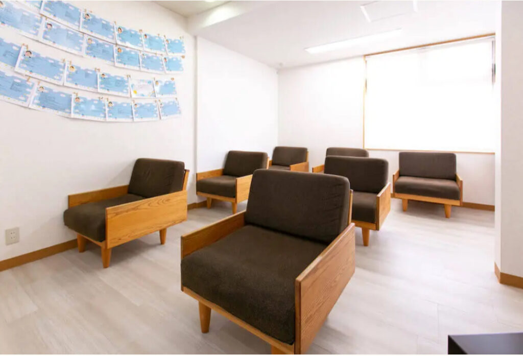 もみの木歯科 待合室