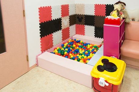 小松歯科医院　キッズスペース