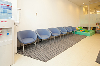 草津いりえ歯科クリニック-待合室