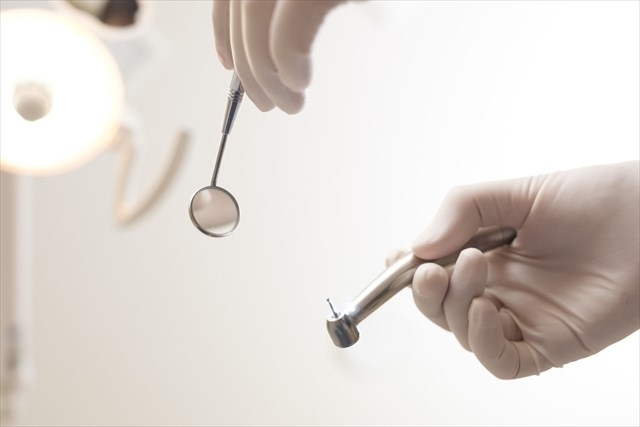 インプラント治療の流れ