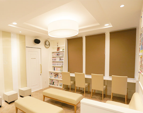 ハート歯科クリニックいまいー待合室