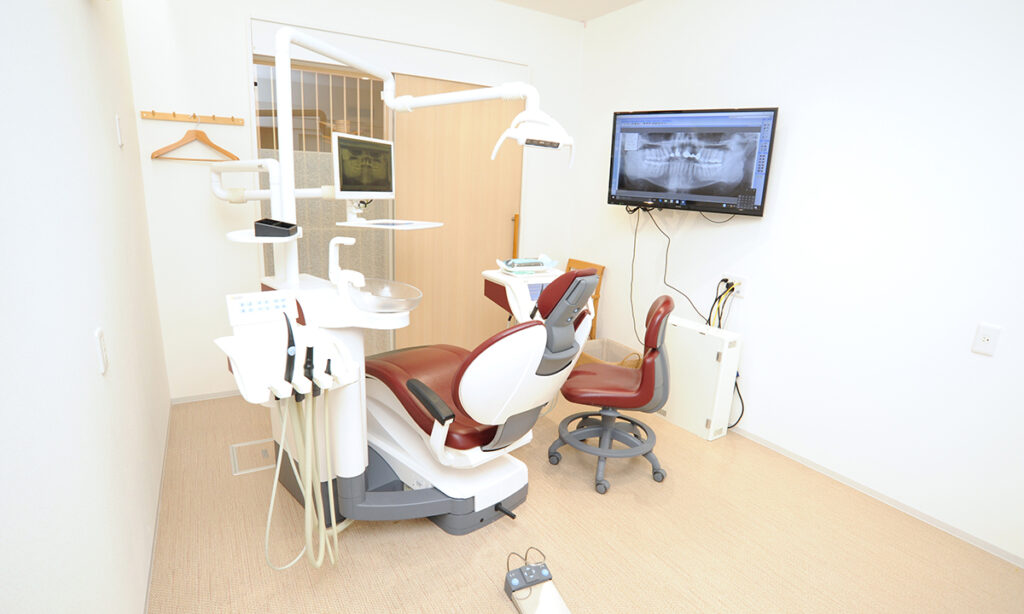 エルム駅前歯科クリスタル診察室