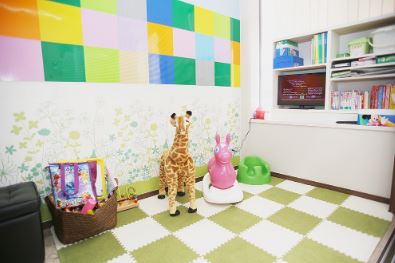 あいおい歯科・インプラント矯正クリニックキッズスペース