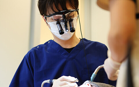 かわさきデンタルクリニック-治療風景