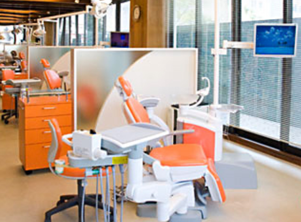 小積歯科医院 診療台