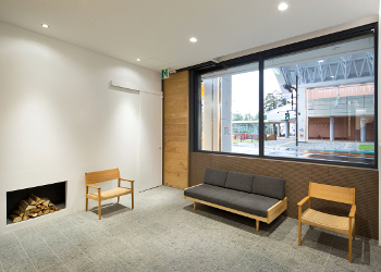 松下歯科医院待合室