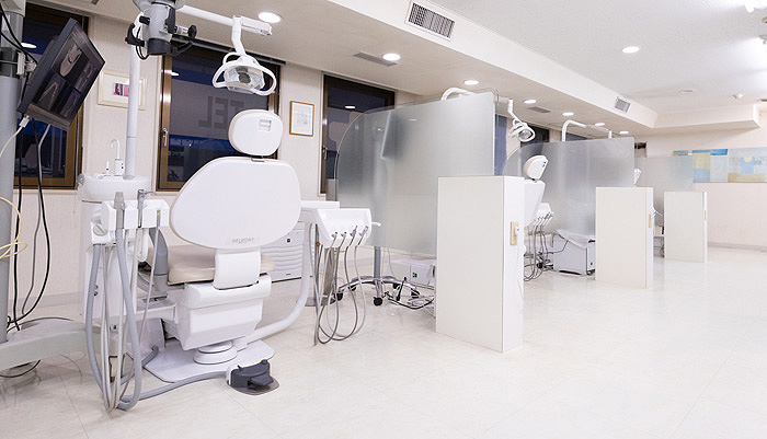 東京日本橋あさひ歯科-診療室1