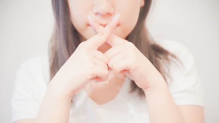 ホワイトニングは歯に悪い？